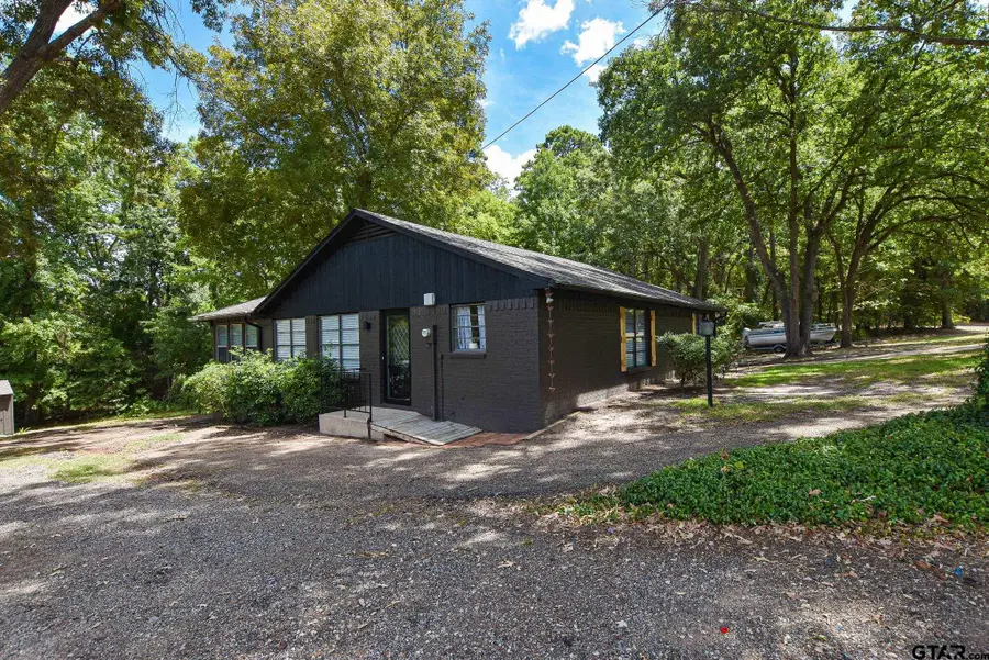 20346 Lake Shore Cir, Flint, TX 75762 - Image #2