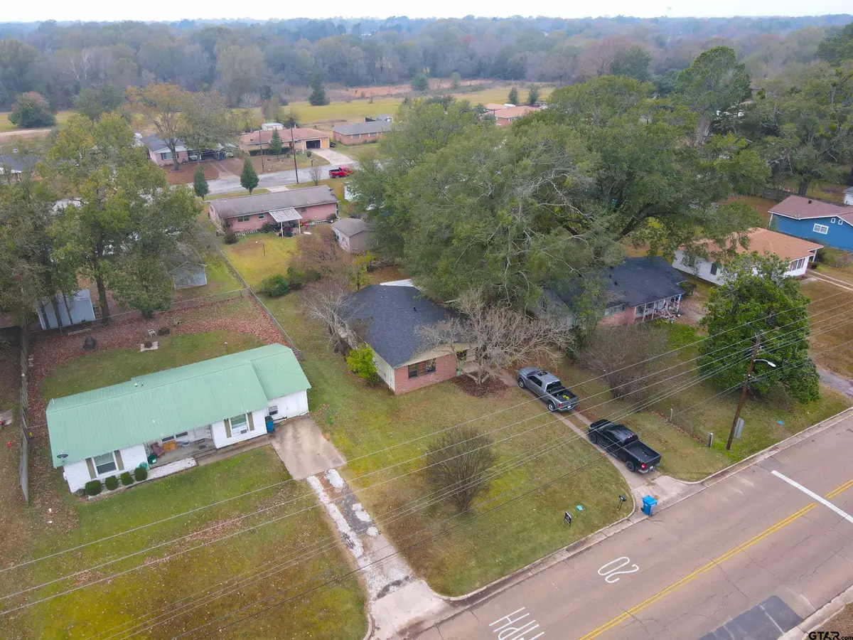 1714 E 1st St, Mount Pleasant, TX 75455 - Image #1