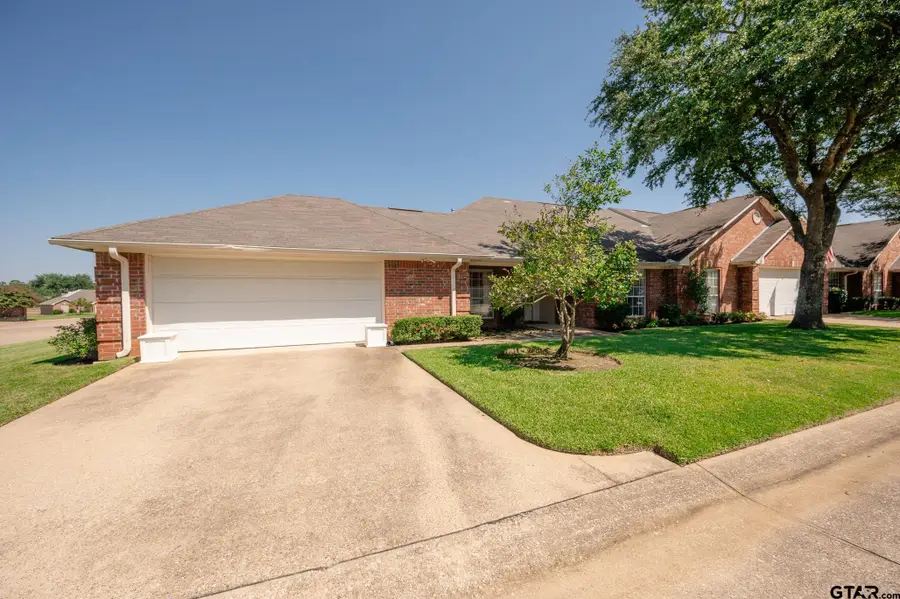 5401 Hollytree Drive, #1301, Tyler, TX 75703 - Image #3