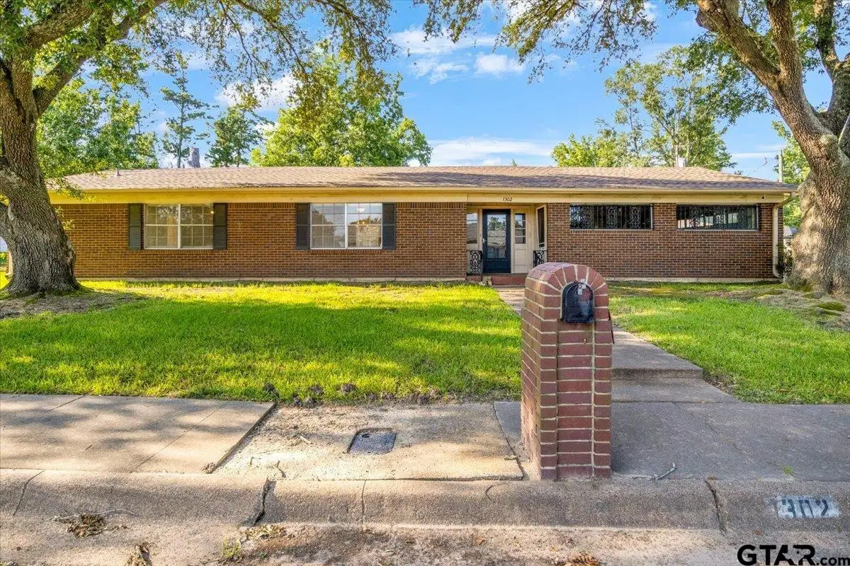 1302 Slaydon, Henderson, TX 75654 - #1