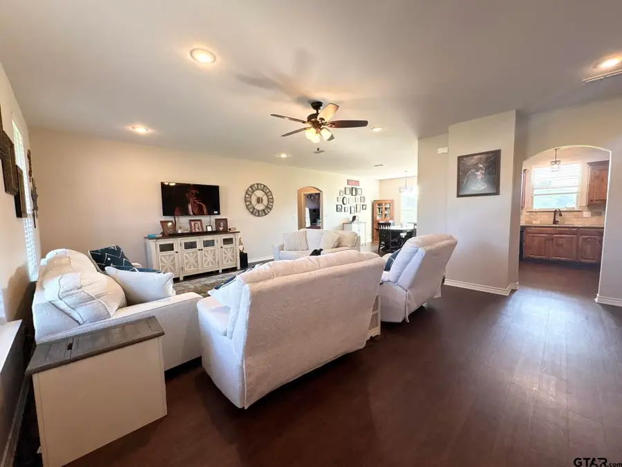 17652 Cr 2195, Whitehouse, TX 75791 - Image #2