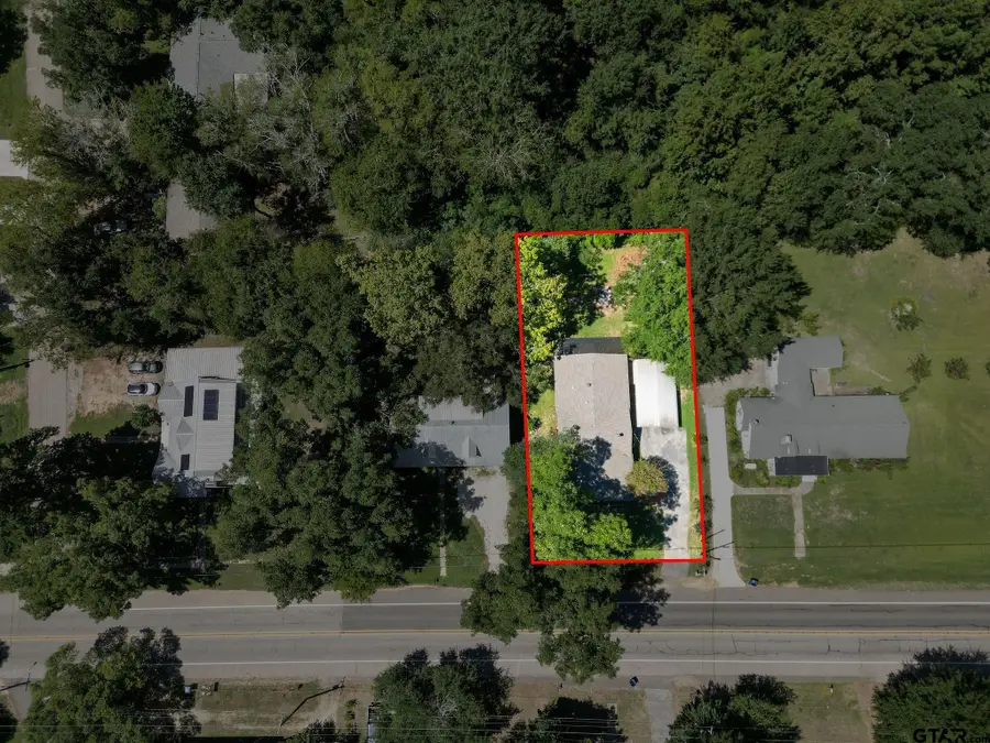 307 N Tyler St, Big Sandy, TX 75755 - Image #2