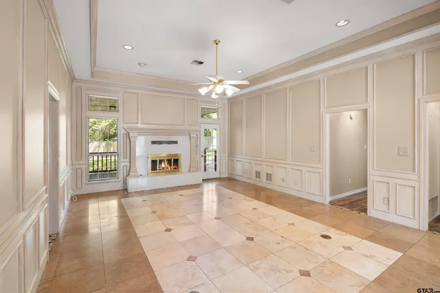 329 Hideaway Lane East, Hideaway, TX 75771 - Image #3