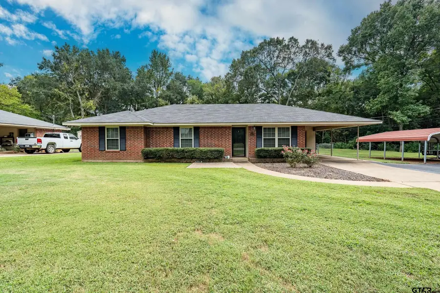 135 Short St, Rusk, TX 75785 - Image #2