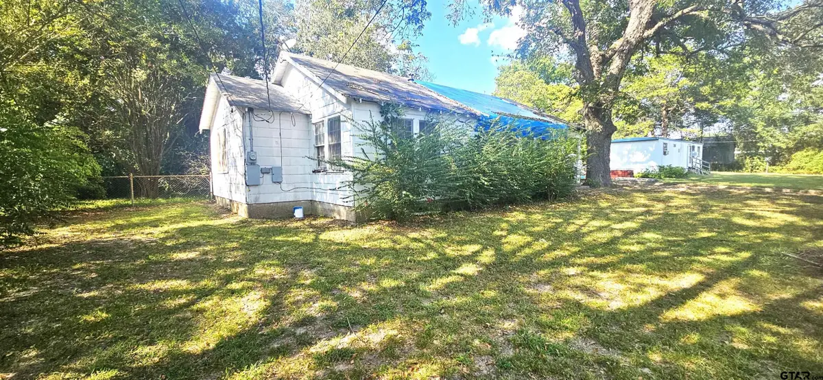 519 E Longview St, Arp, TX 75750 - Image #1