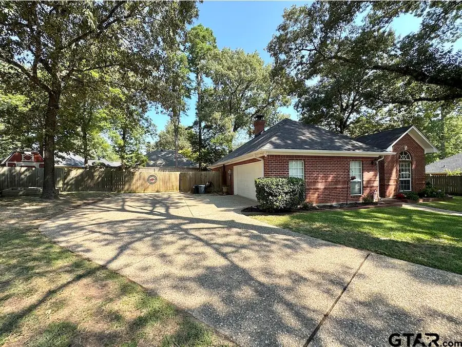 3110 Tallow Oak Cir, Tyler, TX 75707 - Image #3