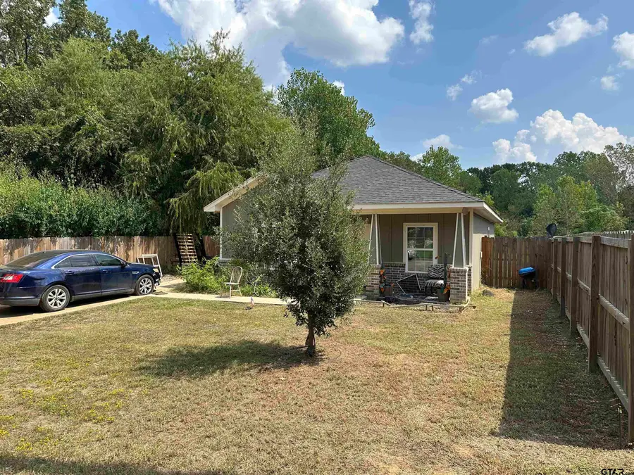 2125 N Emerson Ave, Tyler, TX 75702 - Image #3