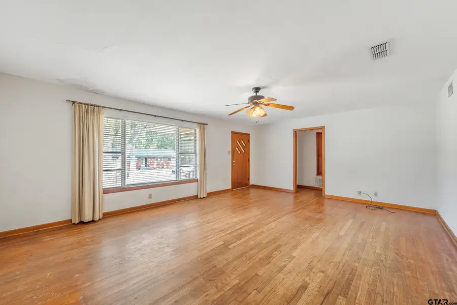 2019 WoodHaven Drive, Tyler, TX 75701 - Image #3