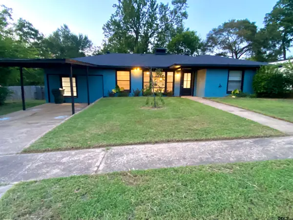 1914 Parklen, Tyler, TX 75701