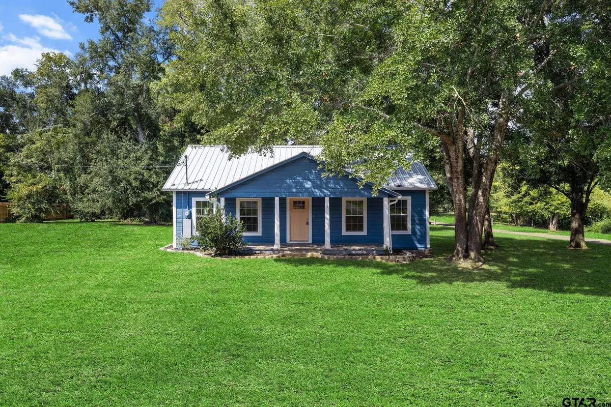 607 E Duval, Troup, TX 75789 - Image #1