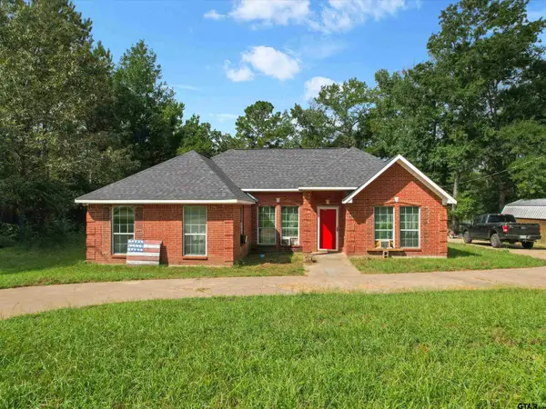 5984 Eastwood Drive, Gilmer, TX 75645