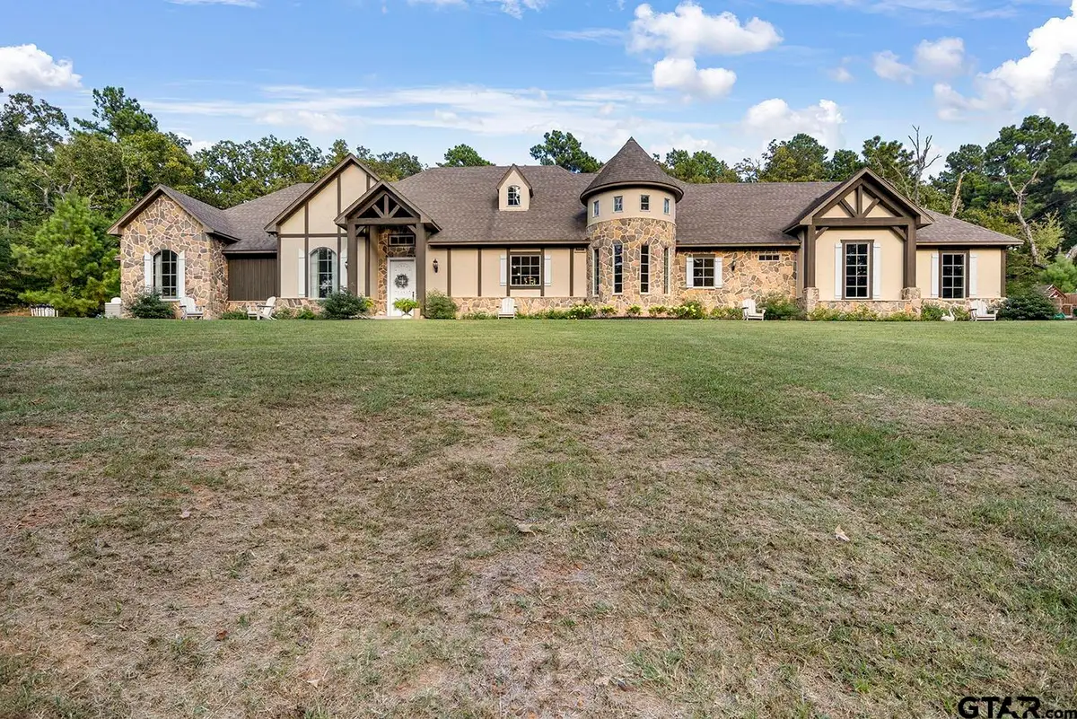 2356 AN County Road 403 B, Palestine, TX 75803 - Image #1