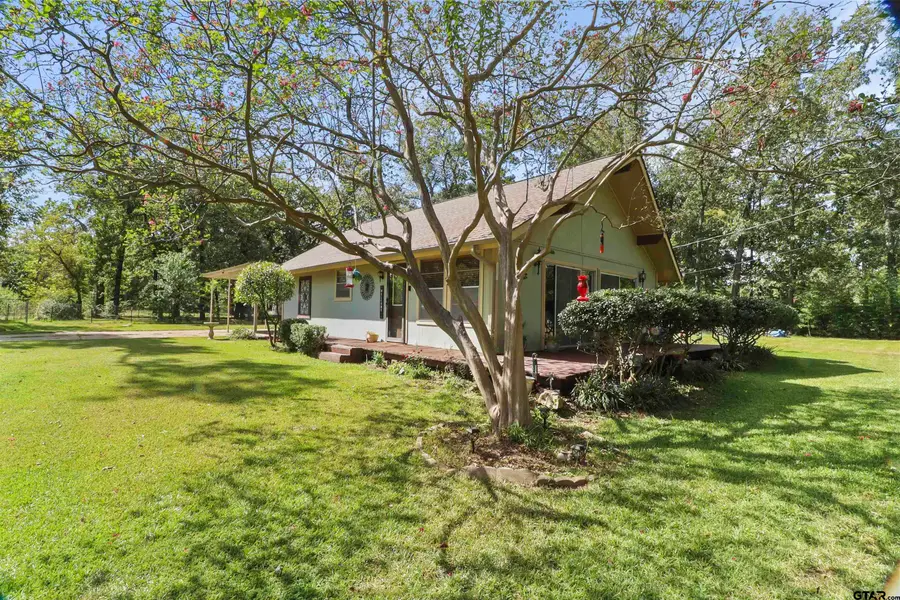 20985 Lee Lane, Chandler, TX 75758 - Image #2