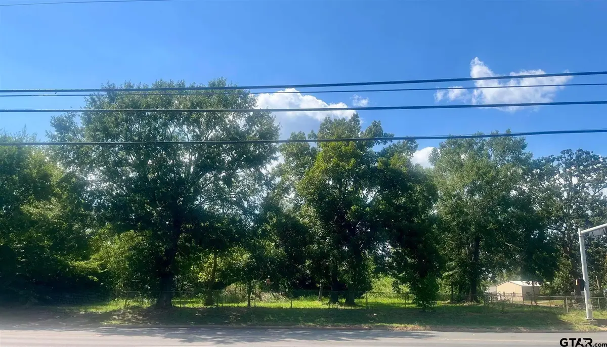 1301 S Bolton St, Jacksonville, TX 75766 - Image #1