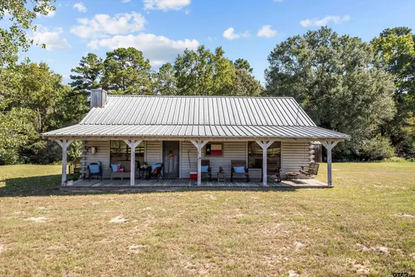 120 FSR 513, Kennard, TX 75847