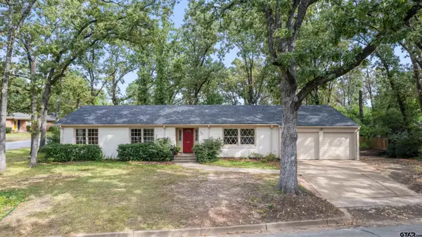 1602 Dennis Dr, Tyler, TX 75701