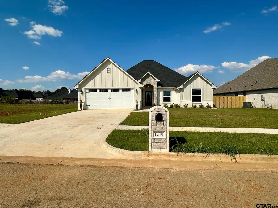 1210 Golden Eagle Way, Whitehouse, TX 75791 - Image #3