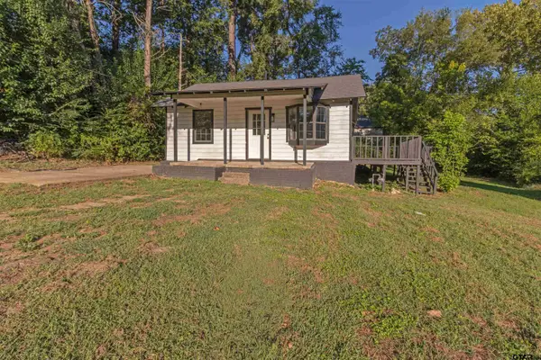 2527 S Robertson Ave, Tyler, TX 75701