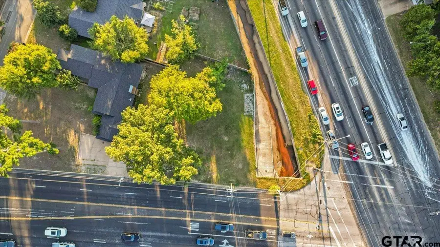 3709 Paluxy Dr., Tyler, TX 75703 - Image #2