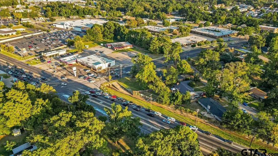 3709 Paluxy Dr., Tyler, TX 75703 - Image #3