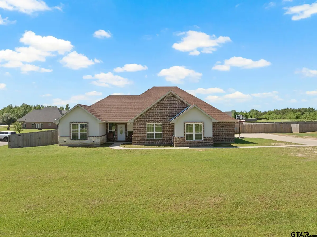 20 County Road 4742, Mount Pleasant, TX 75455 - Image #1