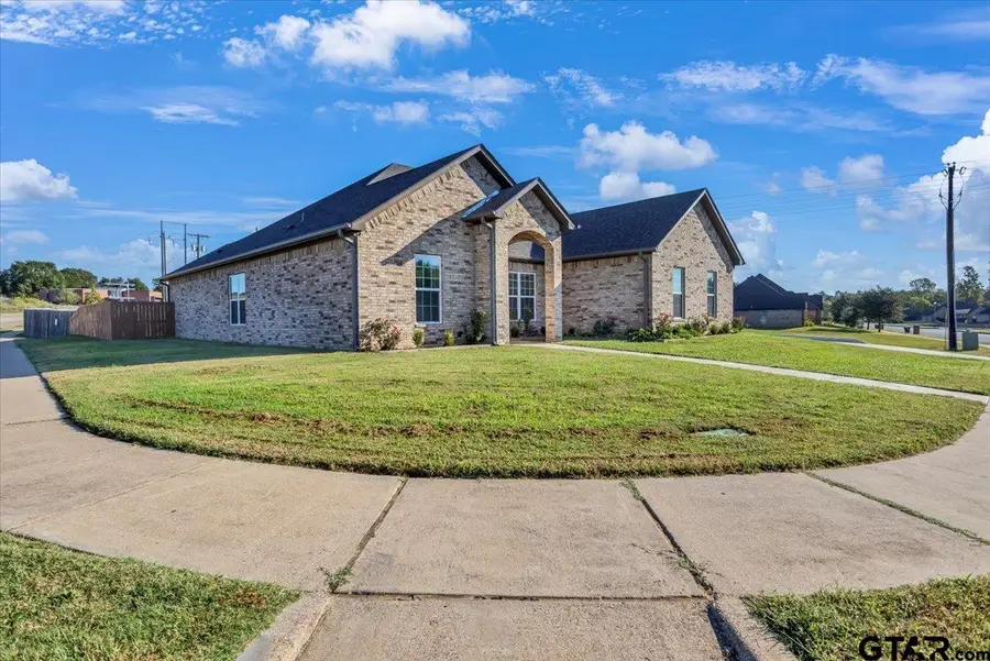 1603 Elk River Rd., Tyler, TX 75703 - Image #3