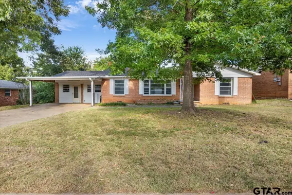 2110 Crestwood Dr, Tyler, TX 75701