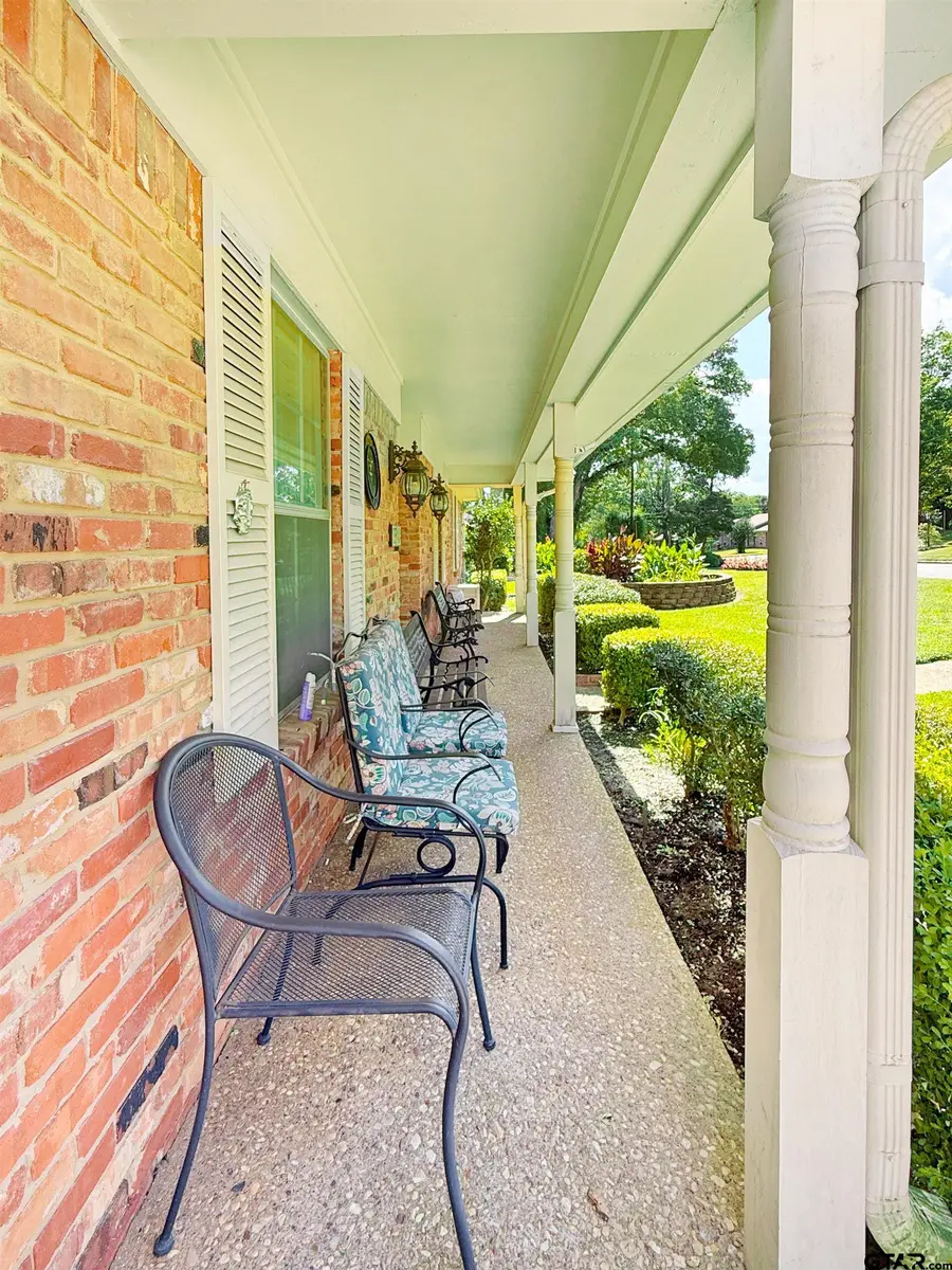 3518 Cloverdale Dr, Tyler, TX 75701 - #3