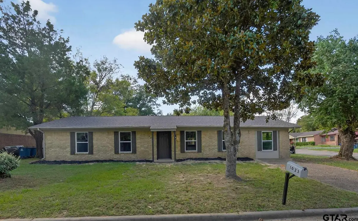 1023 Columbia Ave, Jacksonville, TX 75766 - Image #1