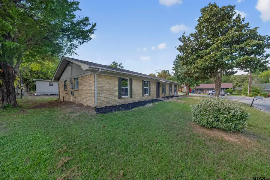 1023 Columbia Ave, Jacksonville, TX 75766 - Image #2