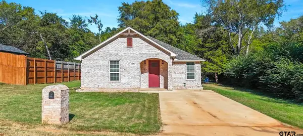 317 Brentwood Dr., Bullard, TX 75757