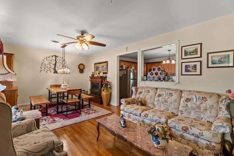 203 Pecan St, Rusk, TX 75785 - Image #3