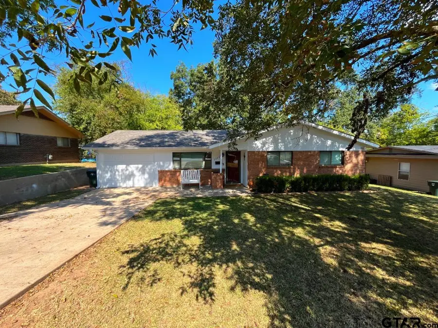 2226 Mimosa, Tyler, TX 75701 - Image #2
