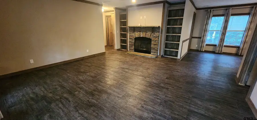 16993 Springcrest Lane, Lindale, TX 75771 - Image #2