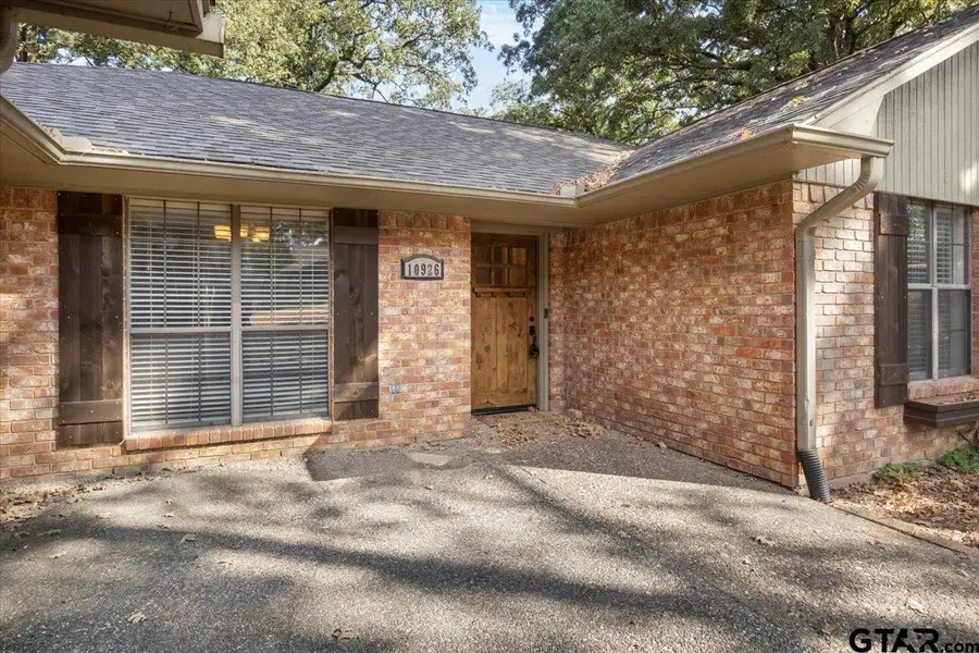 10926 Mosswood Drive, Tyler, TX 75703 - Image #3