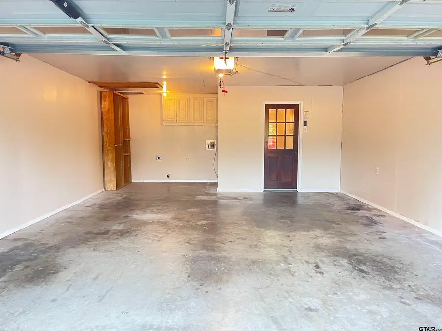 158 Poinsettia Circle, Terrell, TX 75160 - #2