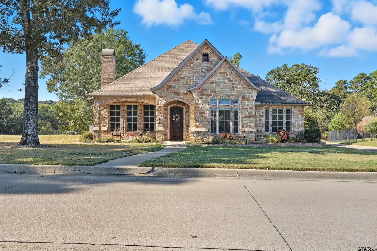 3866 Hogan Dr, Tyler, TX 75709 - #1