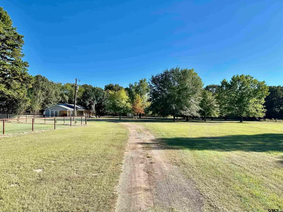 10215 CR 3407, Brownsboro, TX 75756 - Image #3