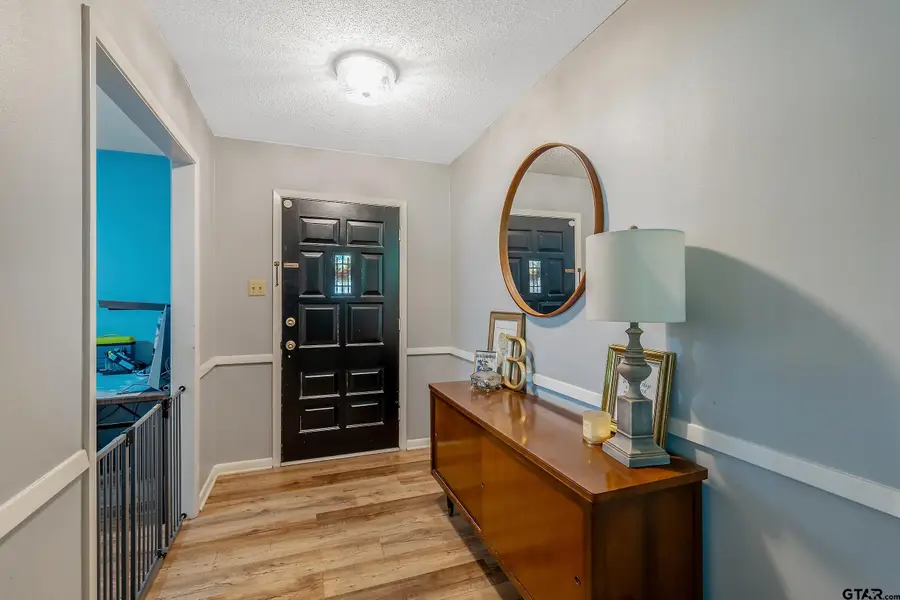 202 Molly Lane, Mineola, TX 75773 - Image #3