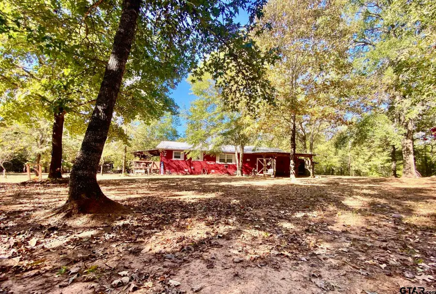 260 ACR 1261, Elkhart, TX 75839 - Image #2