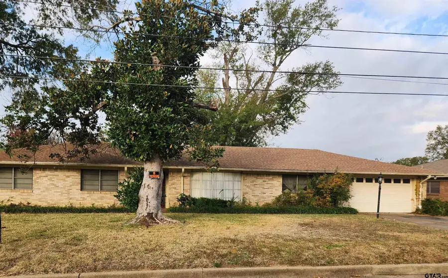 2806 N Glass Ave, Tyler, TX 75702 - Image #2