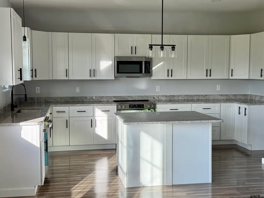 127 CR 1725, Mount Pleasant, TX 75455 - Image #2