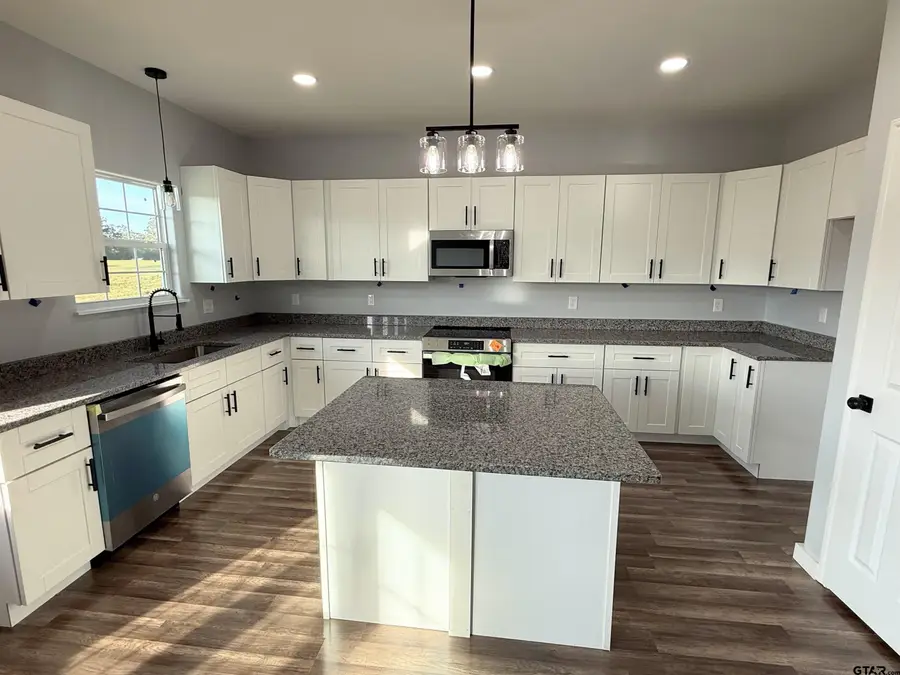 119 CR 1725, Mount Pleasant, TX 75455 - Image #2