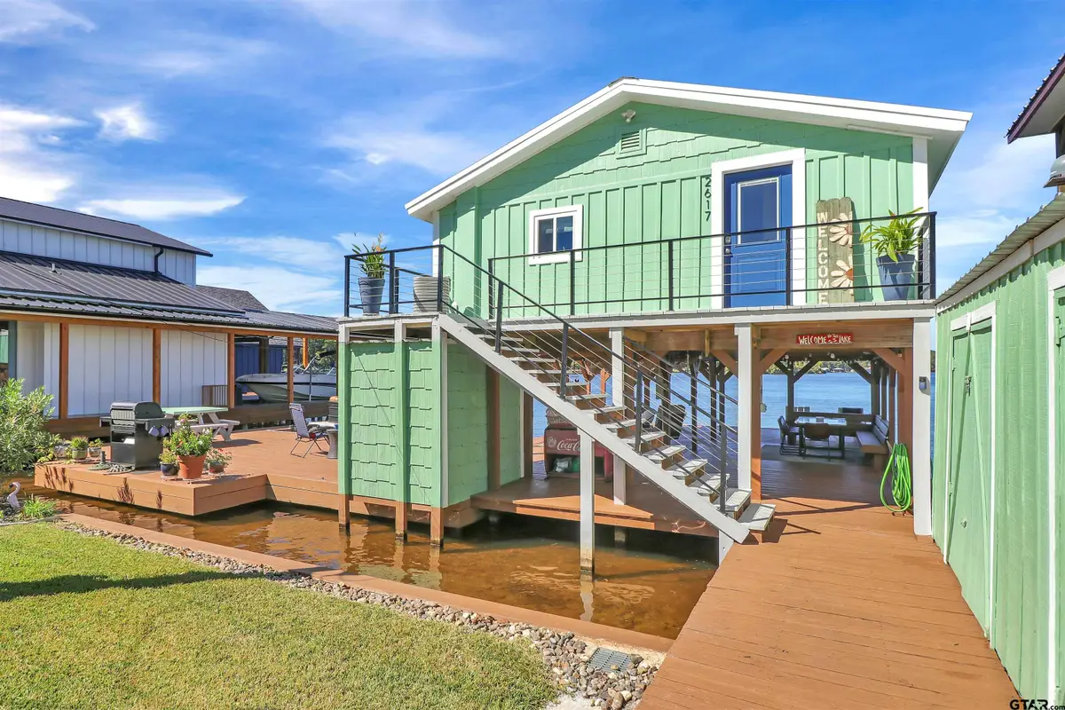 2617 Lakeshore Dr, Jacksonville, TX 75766 - Image #1