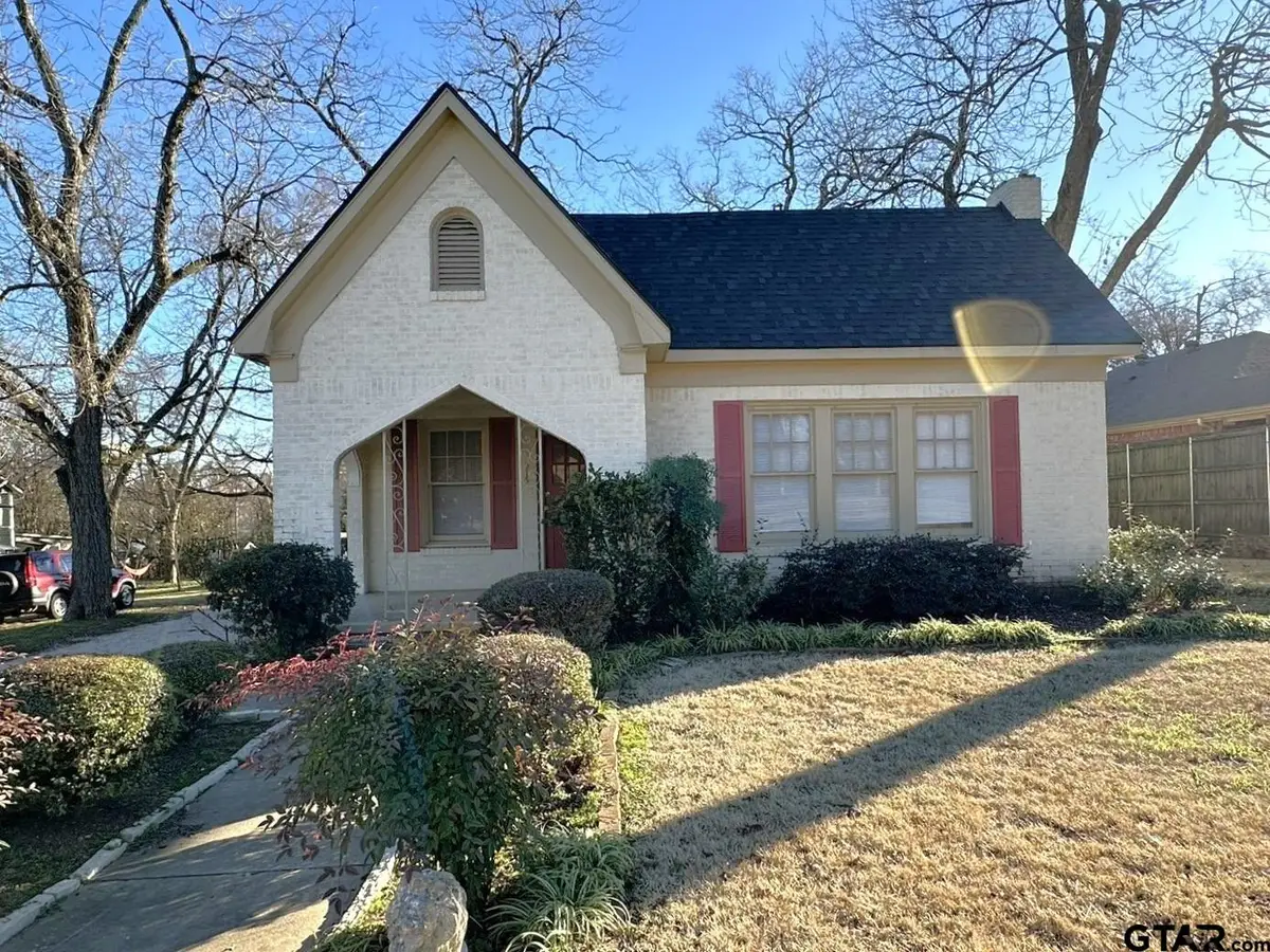 515 & 517 Charnwood St, Tyler, TX 75701 - #1