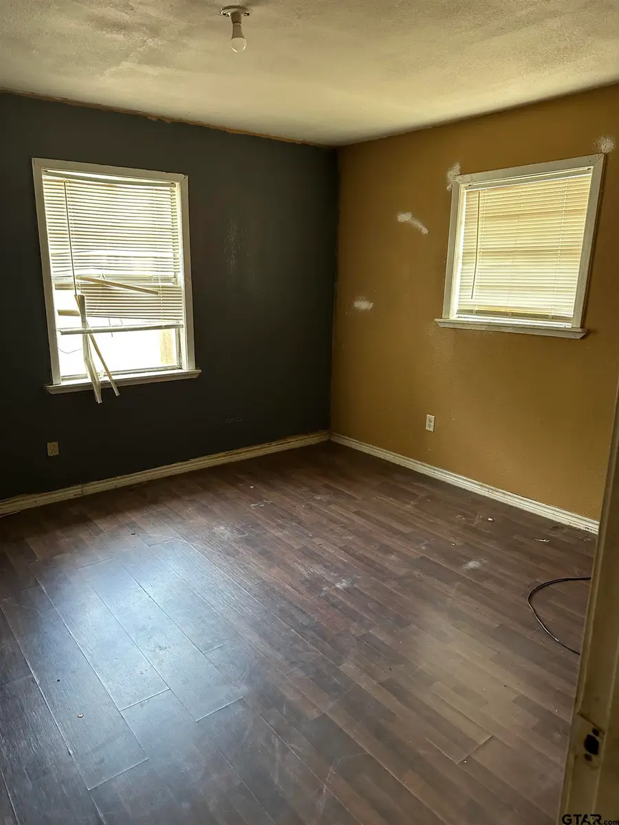 1501 N Dargan Ave, Tyler, TX 75702 - Image #2