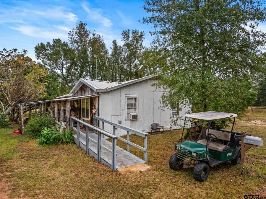 24711 Highway 77W, Naples, TX 75568 - Image #3