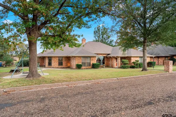 2303 Deanna Drive, Mount Pleasant, TX 75455