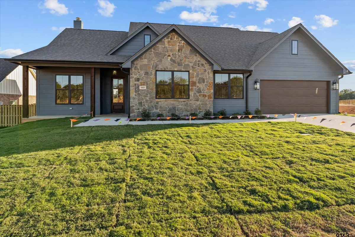 16421 Clearview Drive, Lindale, TX 75771 - Image #1