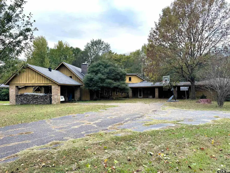 3051 Old Paris Rd., Mount Pleasant, TX 75455 - Image #2